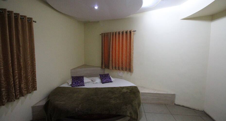 Pragati Lodge, Pune 5